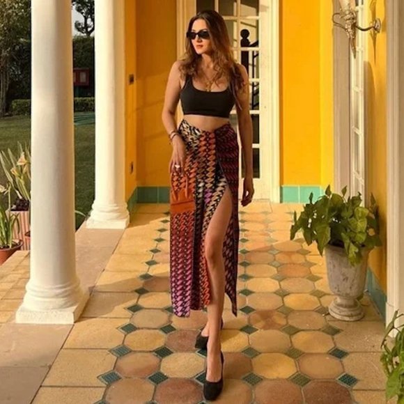 BLOGGER'S FAVE! Zara Printed Midi Skirt Sz Small NWT - Picture 8 of 17